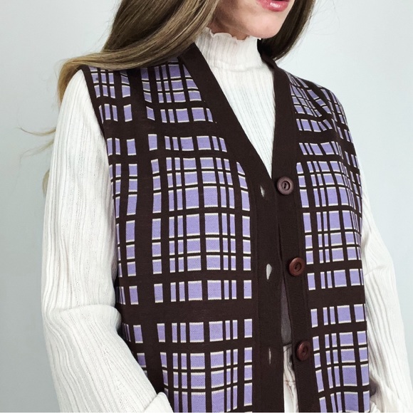 Vintage Sweaters - Vintage Pure Wool Gina Teresa Button-Front Plaid Knit Vest in Purple & Brown | L